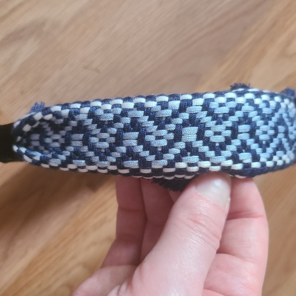 🌟 4/$20 N By Noir Blue Fabric Headband NWT - Picture 2 of 4